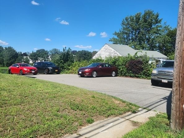 15-19 Elm Street, Leominster MA 01543