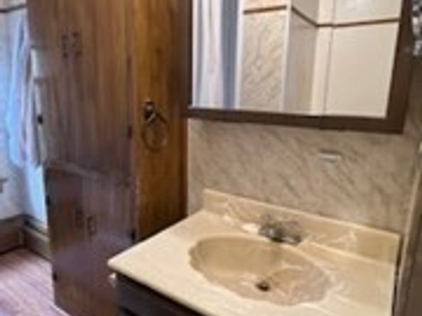 15-19 Elm Street, Leominster MA 01543