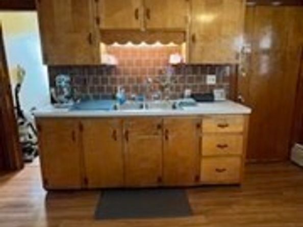 15-19 Elm Street, Leominster MA 01543