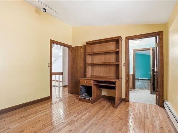 15 N Cove Rd, Sterling MA 01564