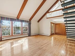 15 N Cove Rd, Sterling MA 01564