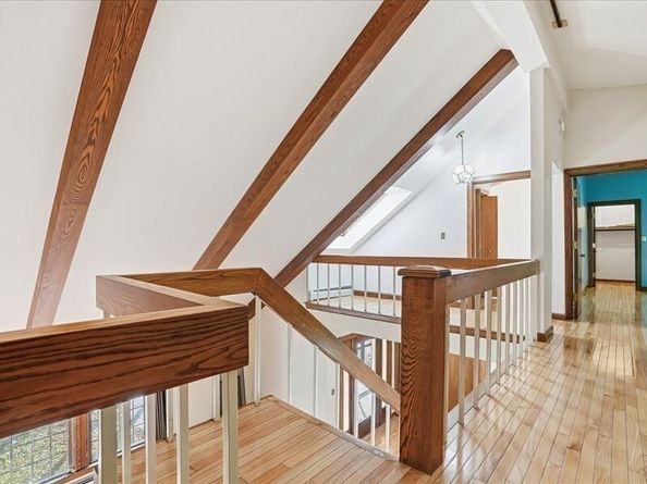 15 N Cove Rd, Sterling MA 01564