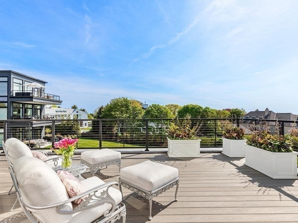 35 Littles Point Rd S201, Swampscott MA 01907