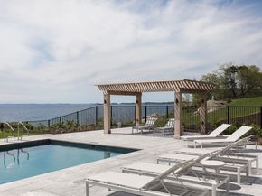 35 Littles Point Rd S201, Swampscott MA 01907