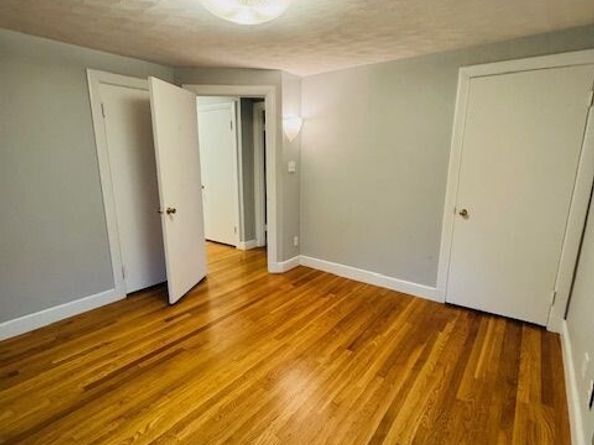 83 Lafayette St, Marblehead MA 01945