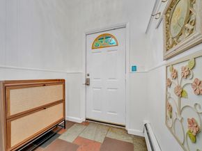 26 Beach St, Malden MA 02148