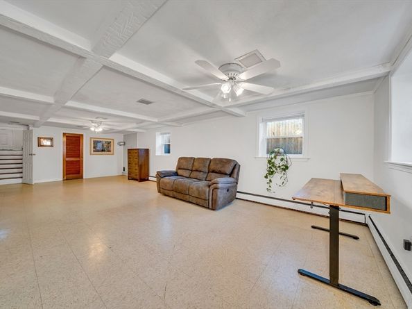 26 Beach St, Malden MA 02148