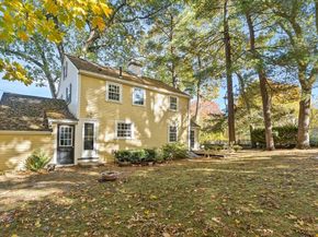 32 Wall St, Wellesley MA 02481