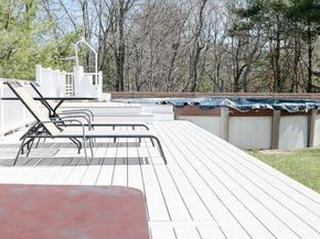 11 Ledgewood Dr, Canton MA 02021