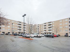 8 Walnut St 209, Peabody MA 01960