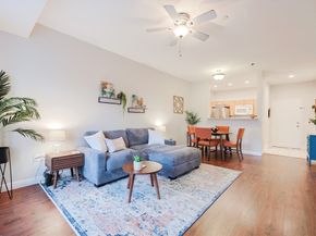 8 Walnut St 209, Peabody MA 01960