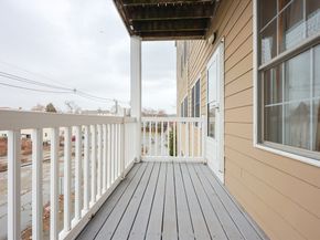 8 Walnut St 209, Peabody MA 01960