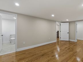 35 Oak St, Tewksbury MA 01876