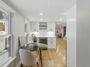 35 Oak St, Tewksbury MA 01876