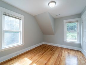 45 Goldthwaite Rd, Worcester MA 01605