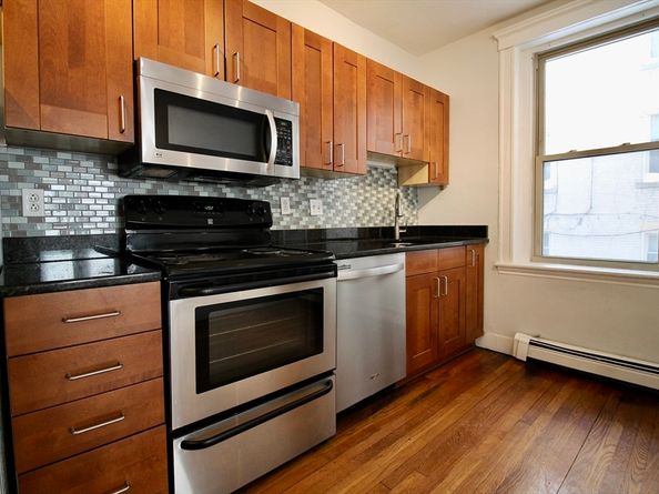 32 Ransom Rd 4, Boston MA 02135