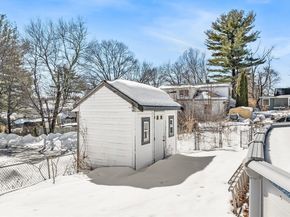 2 Perreault Ave, Billerica MA 01821