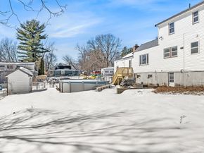 2 Perreault Ave, Billerica MA 01821