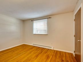 70 Jamaicaway 5, Boston MA 02130