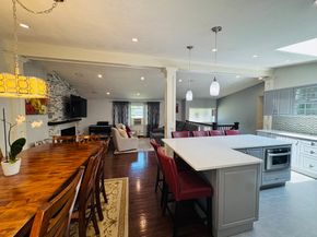 7 Thomas Dr, Framingham MA 01701