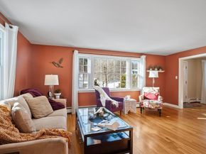 34 Clover Hill Drive, Chelmsford MA 01824