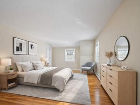 34 Clover Hill Drive, Chelmsford MA 01824