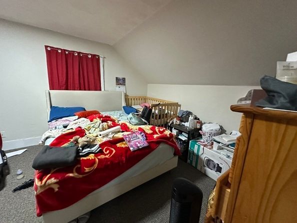 14 Slater St, Webster MA 01570