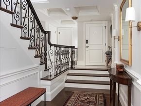 142 Chestnut St 89, Boston MA 02108