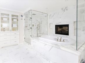 142 Chestnut St 89, Boston MA 02108