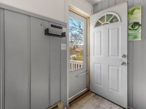 6 Pine St, Wareham MA 02571