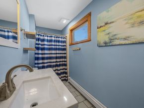 6 Pine St, Wareham MA 02571