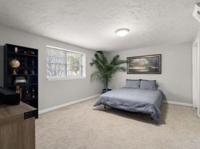 70 Moreland Green Dr, Worcester MA 01609