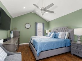 70 Moreland Green Dr, Worcester MA 01609