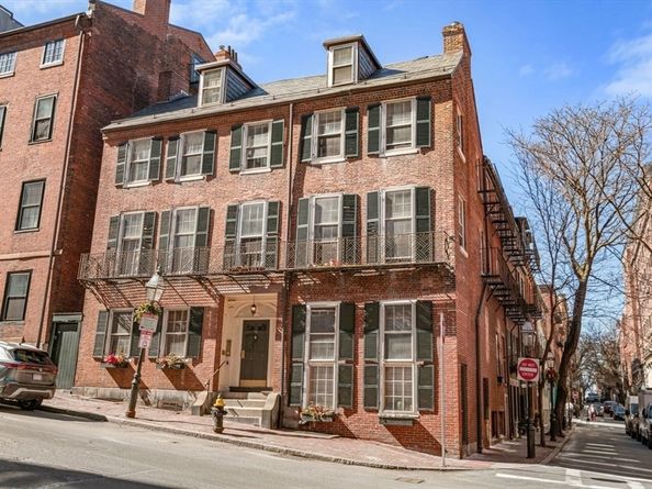 59 Hancock 4, Boston MA 02114