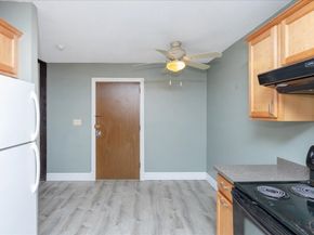 3 Chapel Hill Drive 10, Plymouth MA 02360