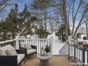 44 Lakeview Terrace, Waltham MA 02451