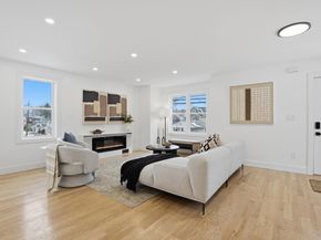 44 Lakeview Terrace, Waltham MA 02451