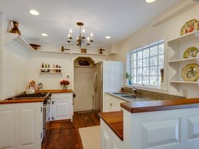 32 Pope Road, Acton MA 01720