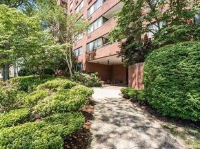 77 Adams St 610, Quincy MA 02169