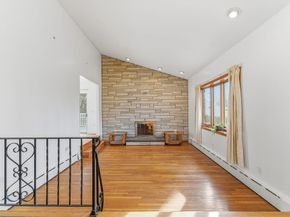 7 Carol St, Stoneham MA 02180