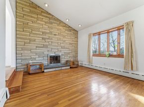 7 Carol St, Stoneham MA 02180