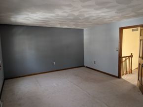 152 Wellman Ave. 152, Chelmsford MA 01863