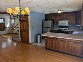 152 Wellman Ave. 152, Chelmsford MA 01863