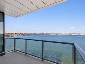 22 Liberty Dr 8F, Boston MA 02210