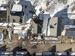 135 Allen Ave, Lynn MA 01902