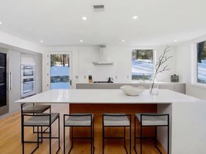 3 Effie Pl, Lexington MA 02421