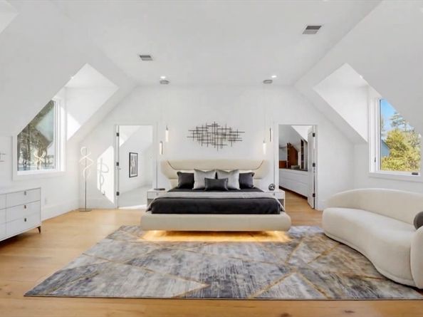 3 Effie Pl, Lexington MA 02421