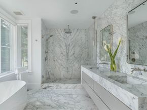 15 Farlow Rd, Newton MA 02458