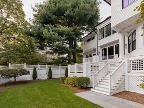 15 Farlow Rd, Newton MA 02458