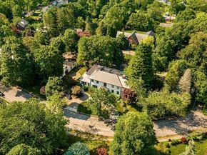 15 Farlow Rd, Newton MA 02458